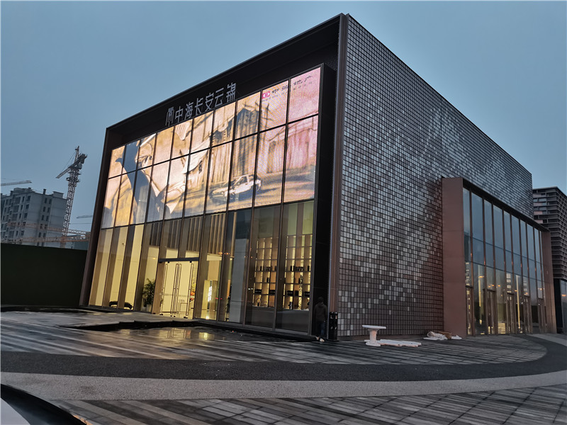 单块6米高的隐框幕墙